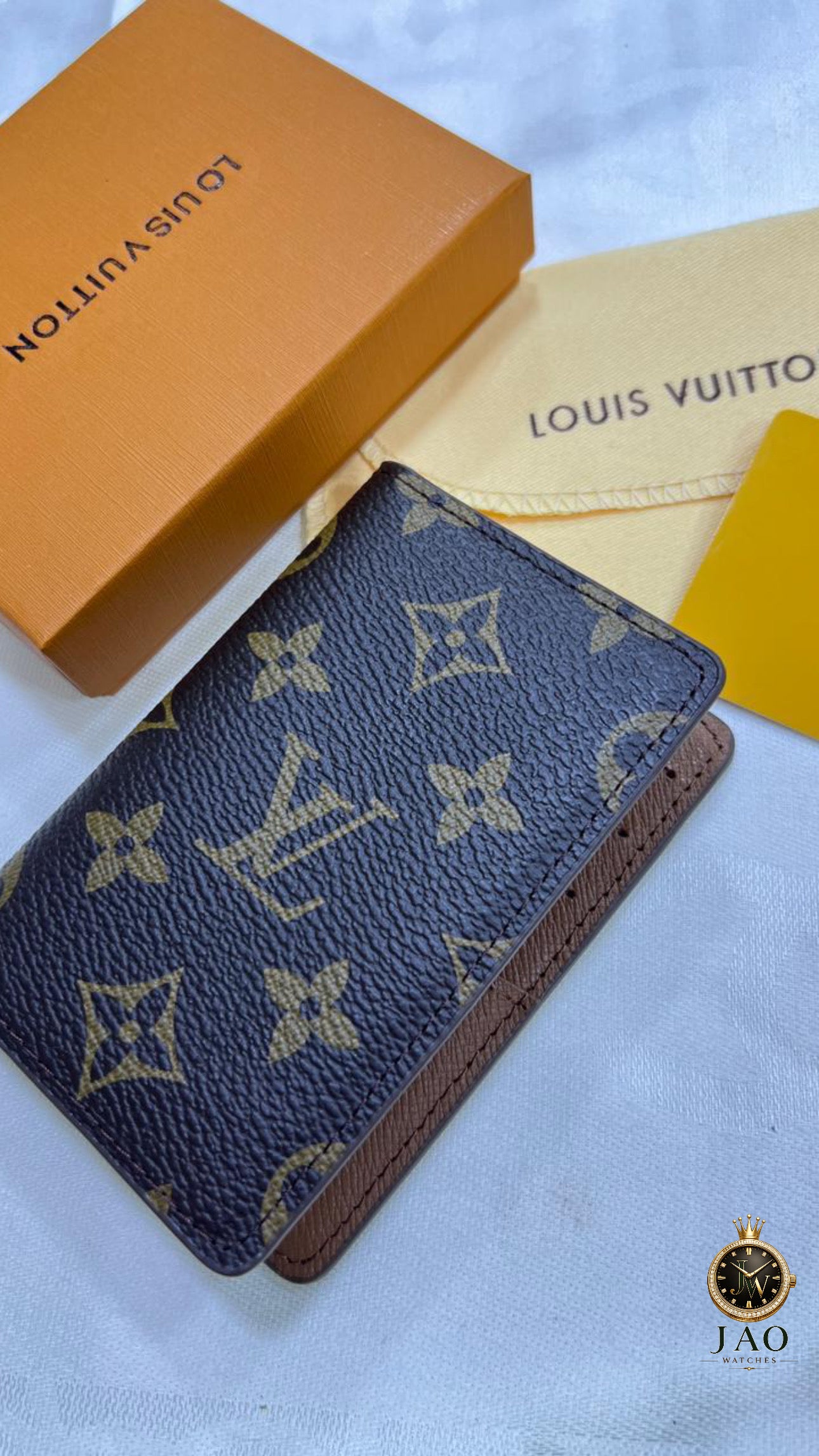 PORTE FEUILLE LV FEMMES