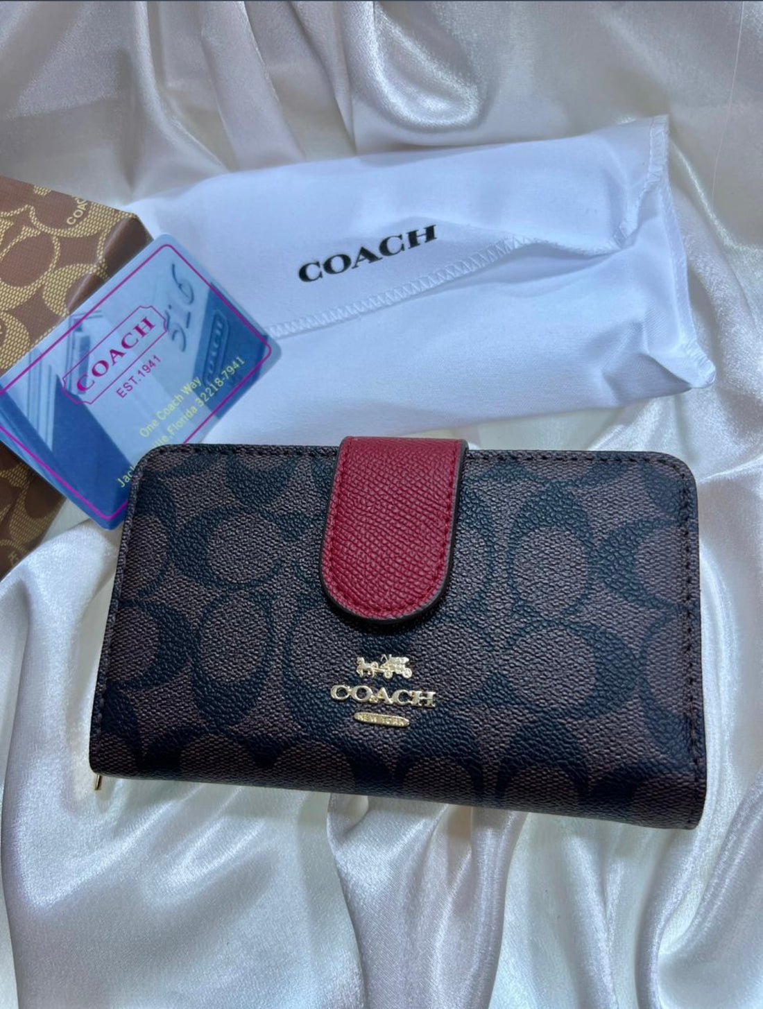 PORTE MONNAIE COACH FEMMES TAILLE MOYENNE