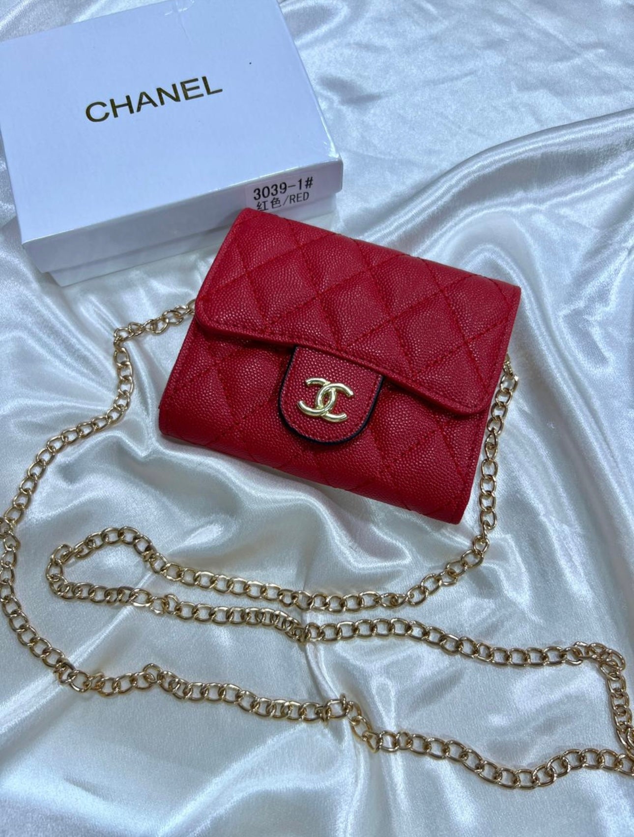 POCHETTE CHANEL PETITE TAILLE AVEC BANDOULIÈRE FEMMES