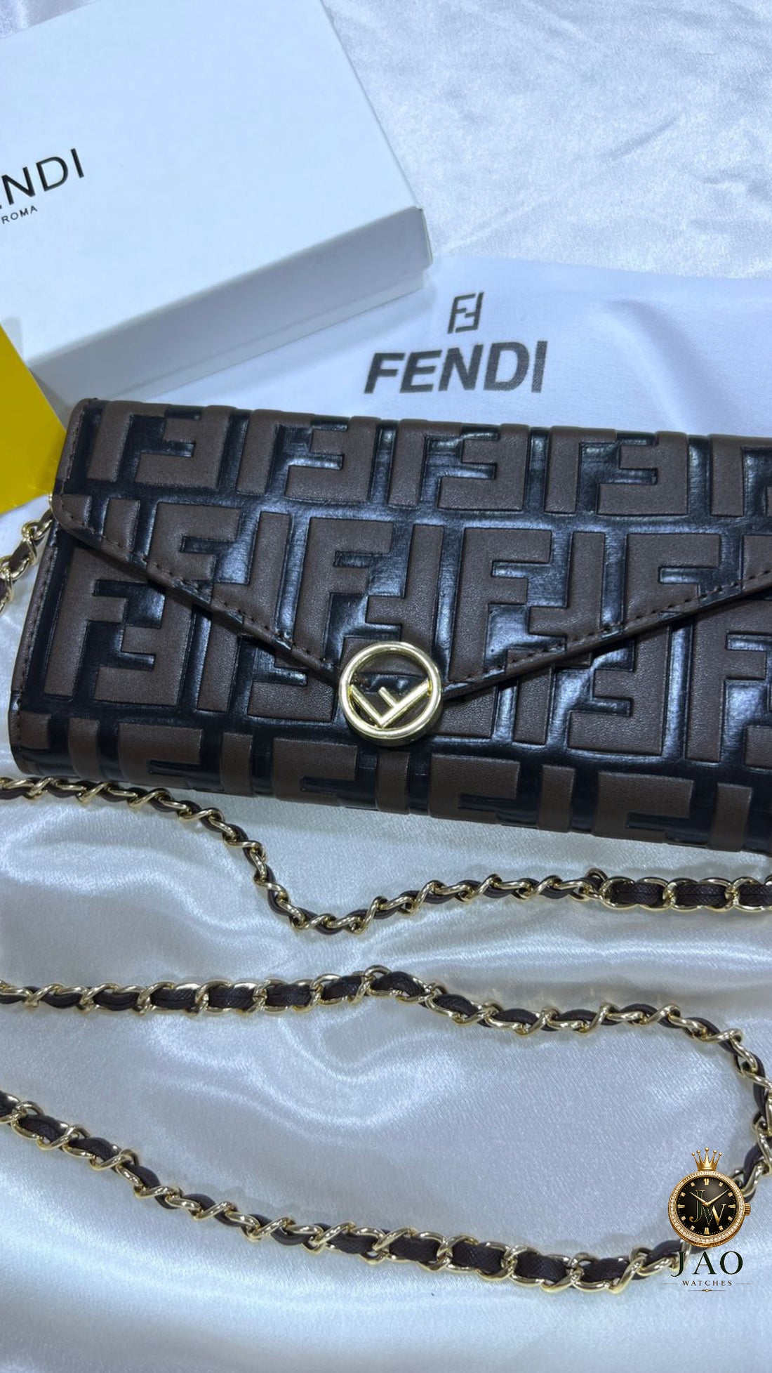 POCHETTE FENDI AVEC BANDOULIÈRE FEMMES