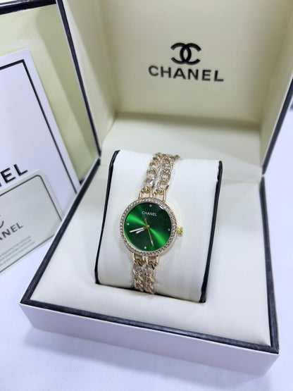 MONTRE CHANEL FEMMES AVEC COFFRET